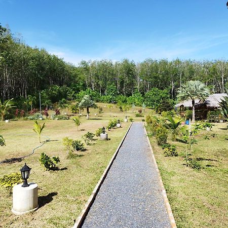 Palm Garden Bungalows Ко-Ланта Экстерьер фото
