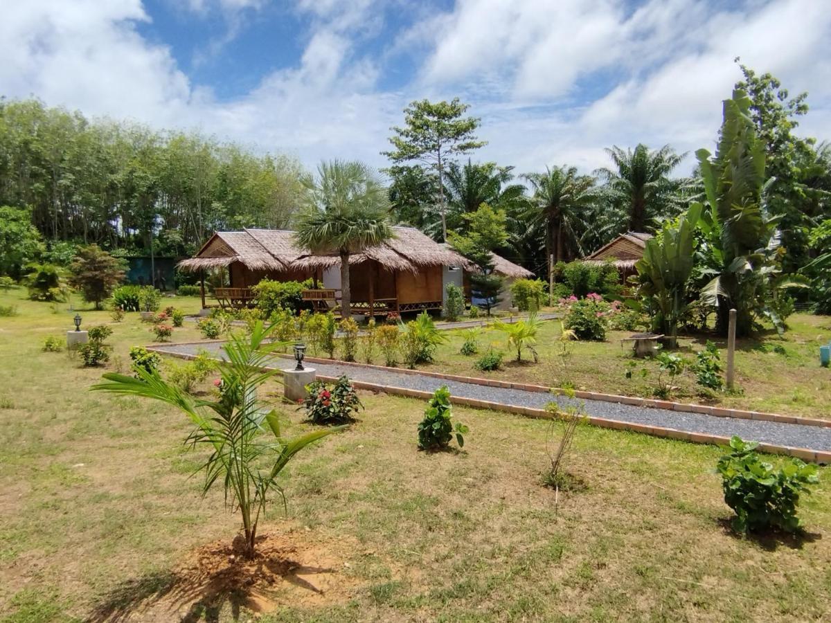 Palm Garden Bungalows Ко-Ланта Экстерьер фото
